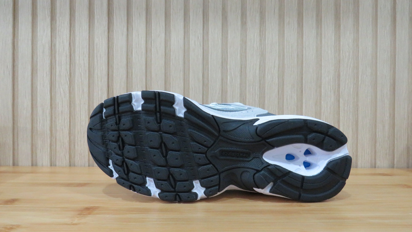 New Balance 1906R White/Silver