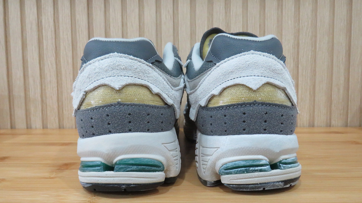 New Balance 2002R Protection Pack