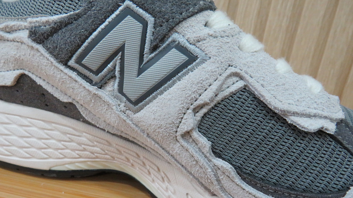 New Balance 2002R Protection Pack