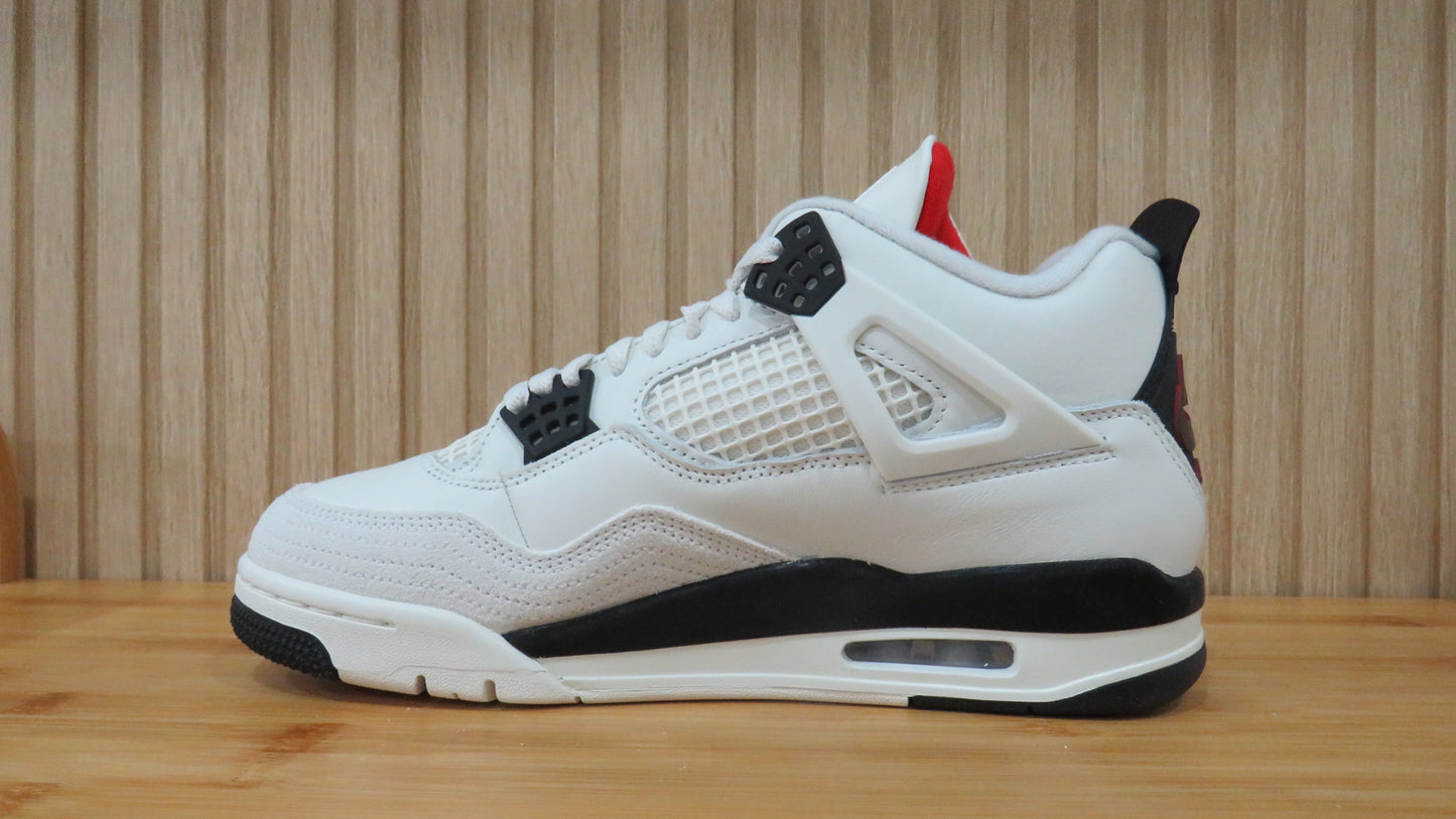 Air Jordan 4 Retro 'Flight Club'