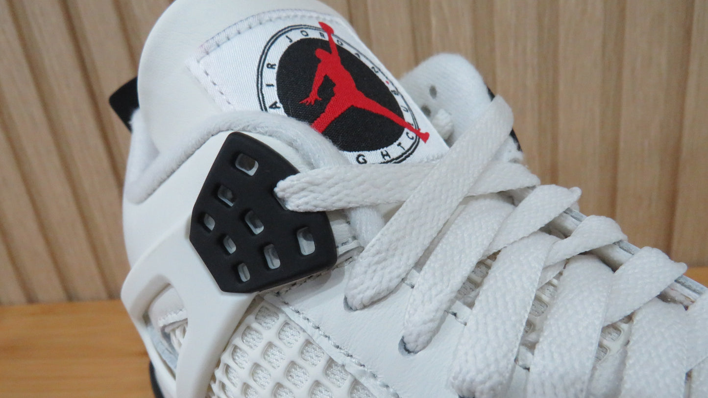 Air Jordan 4 Retro 'Flight Club'